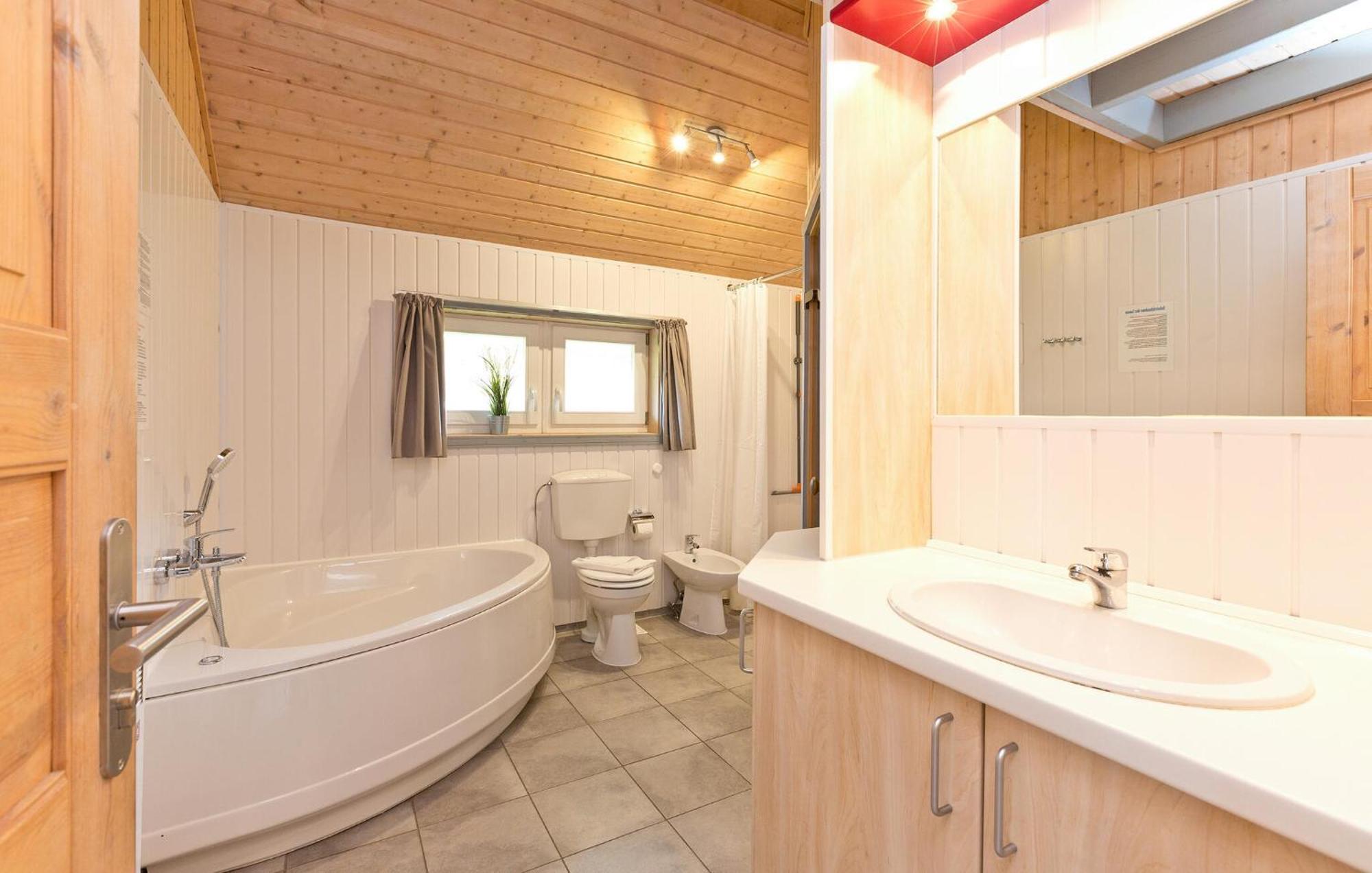 Gorgeous Home In Rechlin With Sauna Buitenkant foto