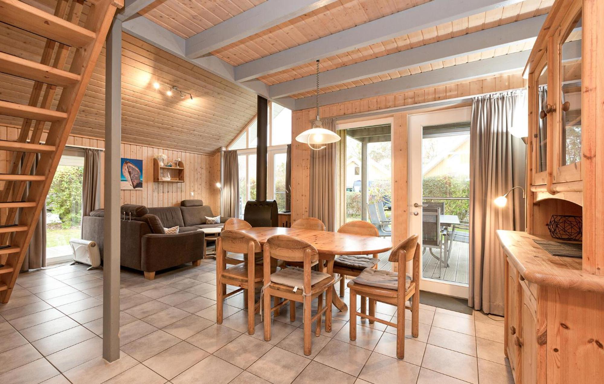 Gorgeous Home In Rechlin With Sauna Buitenkant foto